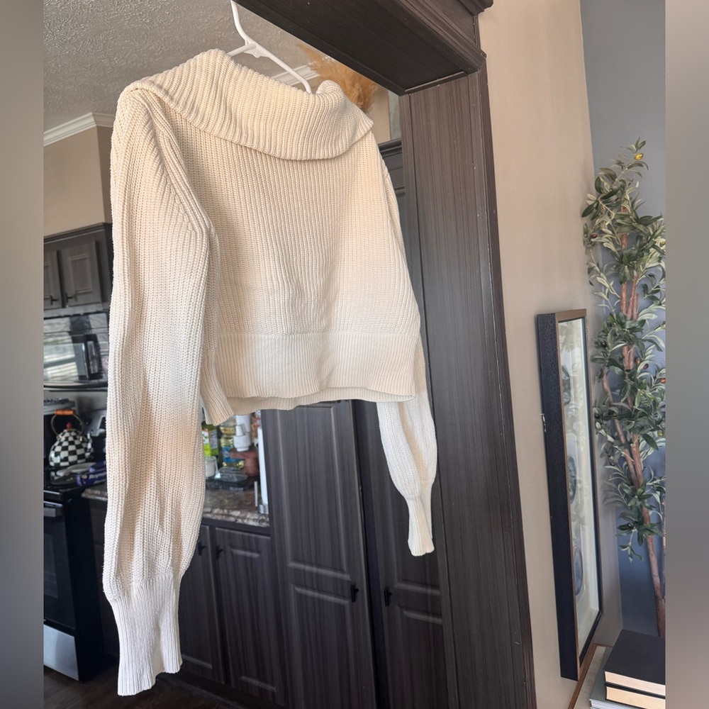 Varley Mentone Creme Neck Sweater - Picture 5 of 6